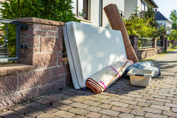 Best Demolition Debris Removal  in Darien Downtown, CT